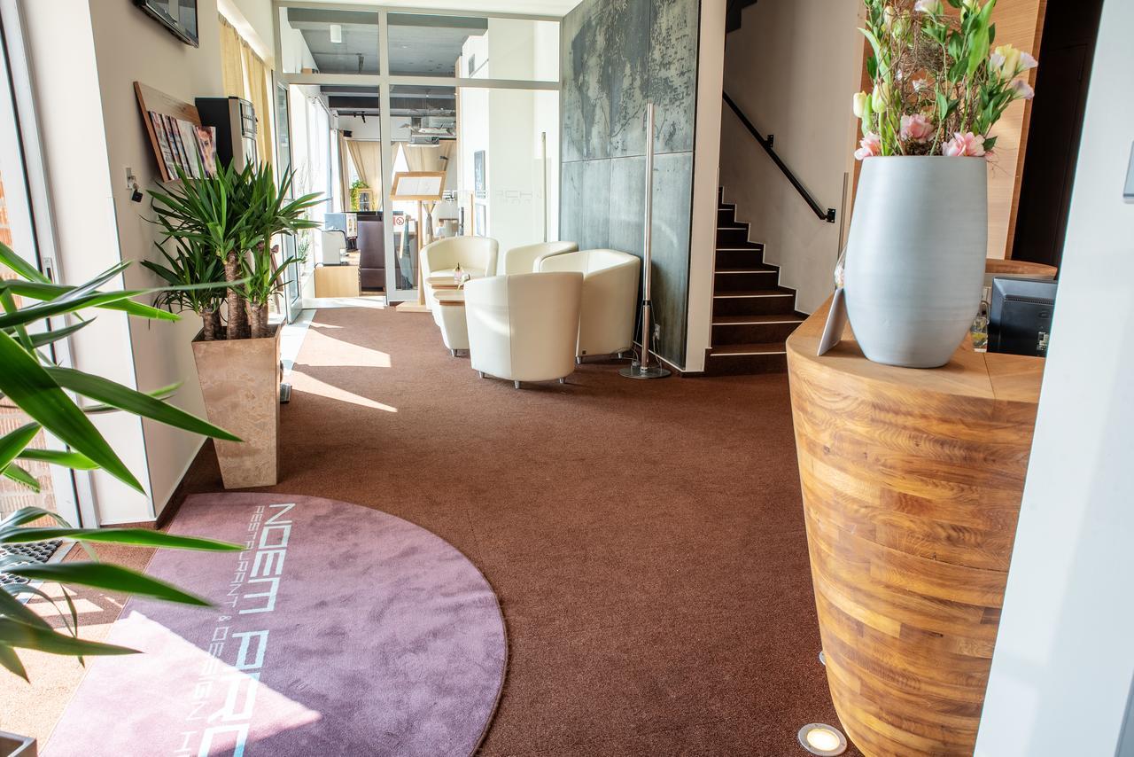 Restaurant & Design Hotel Noem Arch Brno Eksteriør billede